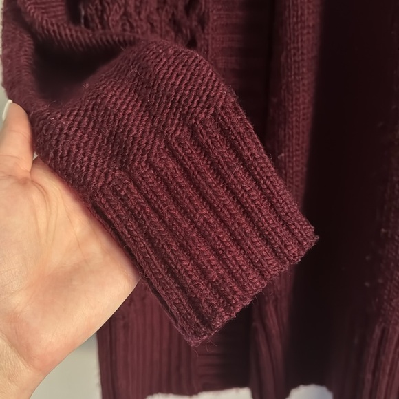 American Eagle Cardigan - Picture 5 of 9